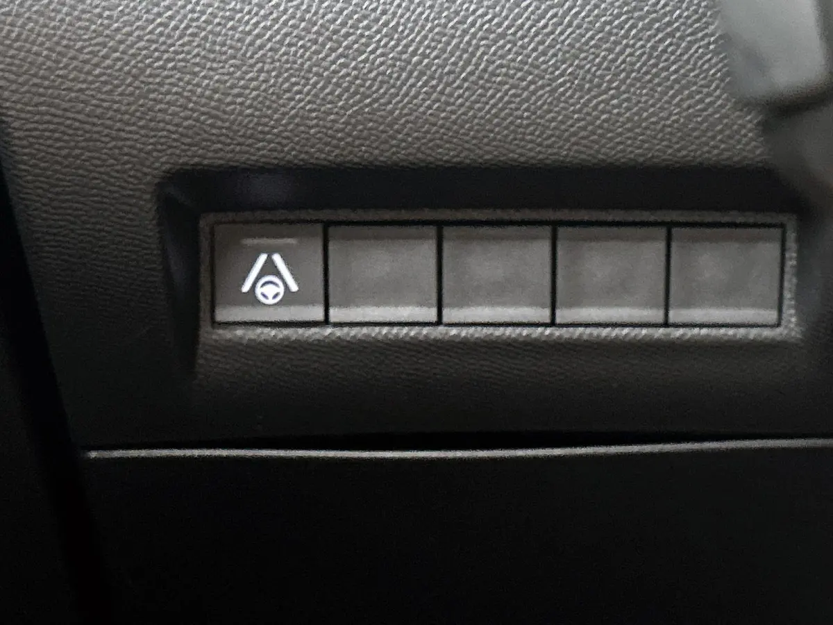 1.2 Hybrid 145pk GT Automaat | Glazendak | Navigatie | Camera voor + Achter | Climate Control | Adaptieve Cruise Control | Full-LED | Dodehoekdetectie |