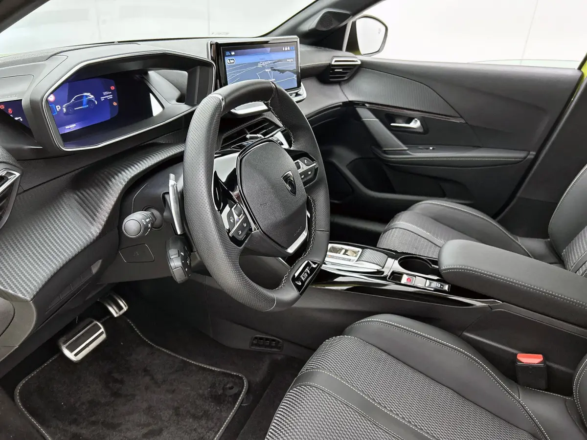 1.2 Hybrid 145pk GT Automaat | Glazendak | Navigatie | Camera voor + Achter | Climate Control | Adaptieve Cruise Control | Full-LED | Dodehoekdetectie |