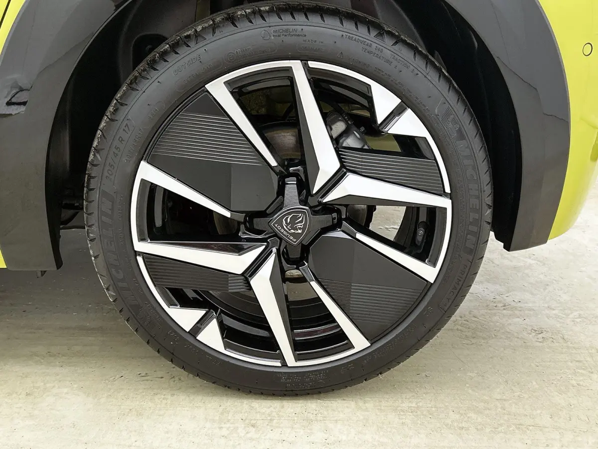 1.2 Hybrid 145pk GT Automaat | Glazendak | Navigatie | Camera voor + Achter | Climate Control | Adaptieve Cruise Control | Full-LED | Dodehoekdetectie |