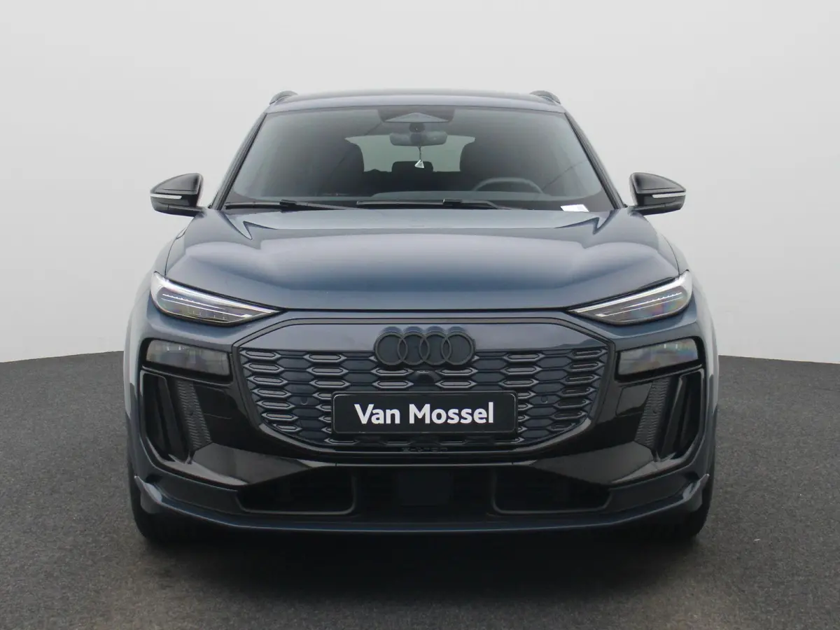 Advanced edition 100 kWh | Adaptive cruise control | Luchtvering | Bang & Olufsen | Geheugen best.stoel | Dodehoekdetectie | Stuurverwarming | Stoelverwarming voor & achter | MMI-bijrijderss