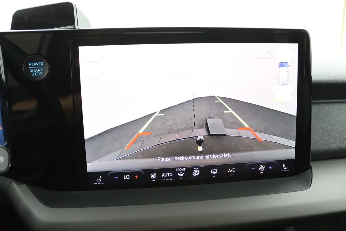 BEV Titanium €7.535,- korting !! | Achterlichten LED | Dagrijlicht LED | Driver assistance pack inclusief navigatie
