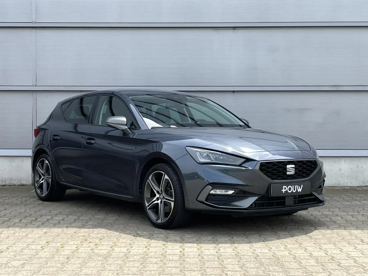 1.4 TSI eHybrid 204pk DSG PHEV FR Business Intense | SoH 95% | Trekhaak | Navigatgie | Stoelverwarming