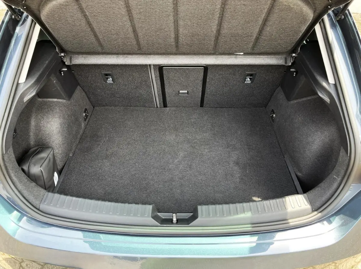 1.4 TSI eHybrid 204pk DSG PHEV FR Business Intense | SoH 95% | Trekhaak | Navigatgie | Stoelverwarming