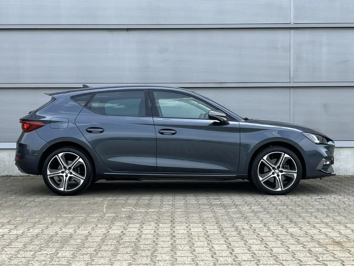 1.4 TSI eHybrid 204pk DSG PHEV FR Business Intense | SoH 95% | Trekhaak | Navigatgie | Stoelverwarming