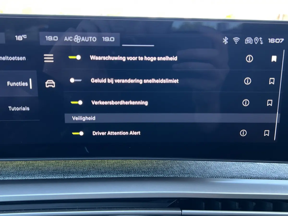 1.6 Plug-in Hybrid 195 GT 7p | 98,75% SoH | 8 Jaar Garantie | Full LED | Stoel+Stuurverwarming | Keyless | 360* camera | Adaptive CC |
