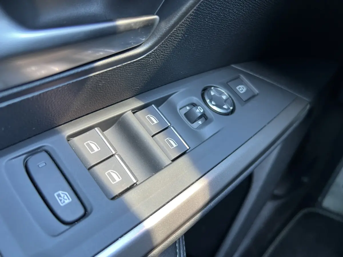1.6 Plug-in Hybrid 195 GT 7p | 98,75% SoH | 8 Jaar Garantie | Full LED | Stoel+Stuurverwarming | Keyless | 360* camera | Adaptive CC |