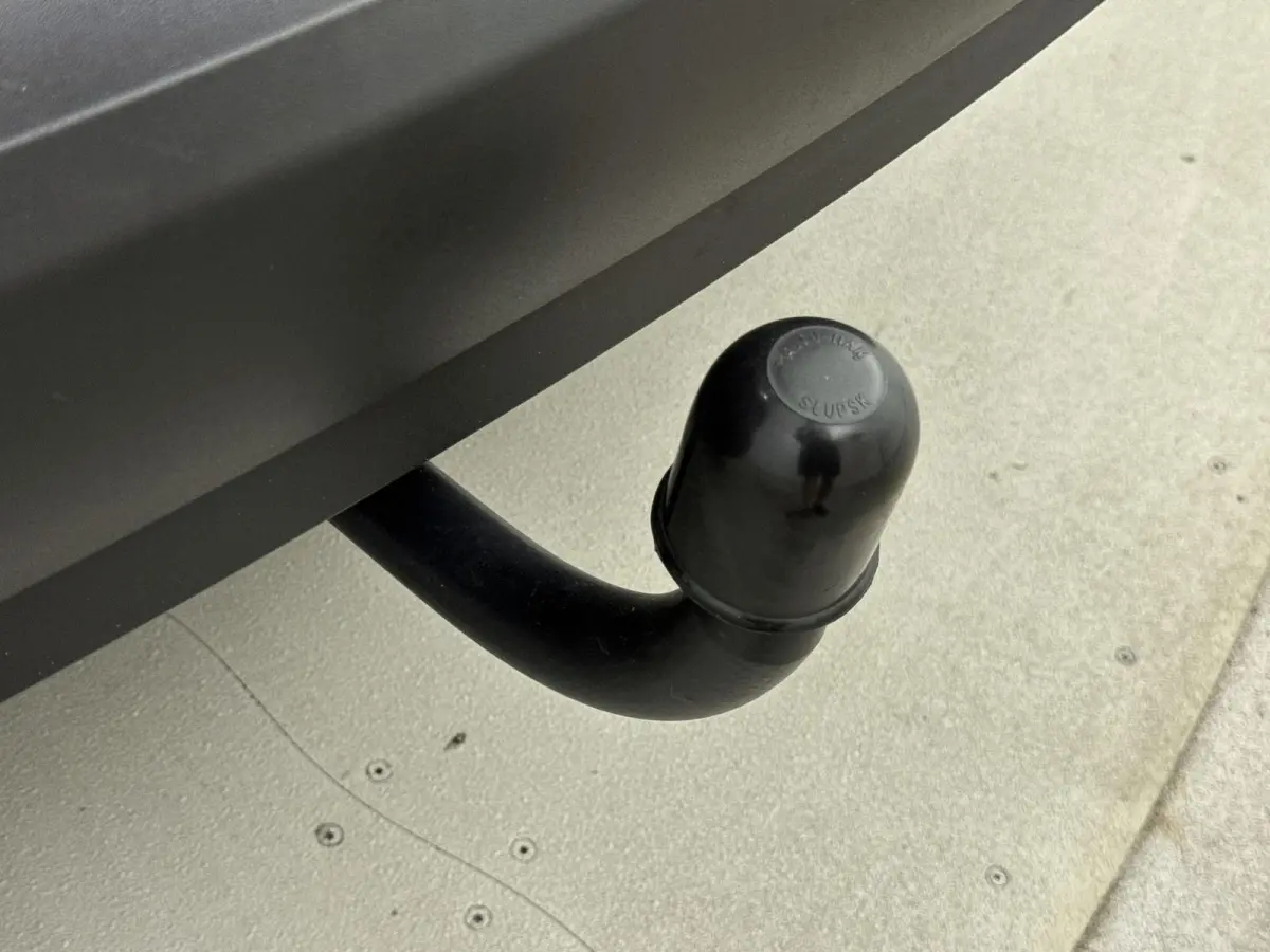 1.2 130pk Online Edition | Trekhaak | Lichtmetalen velgen | Climate control | Parkeersensoren | Cruise control |