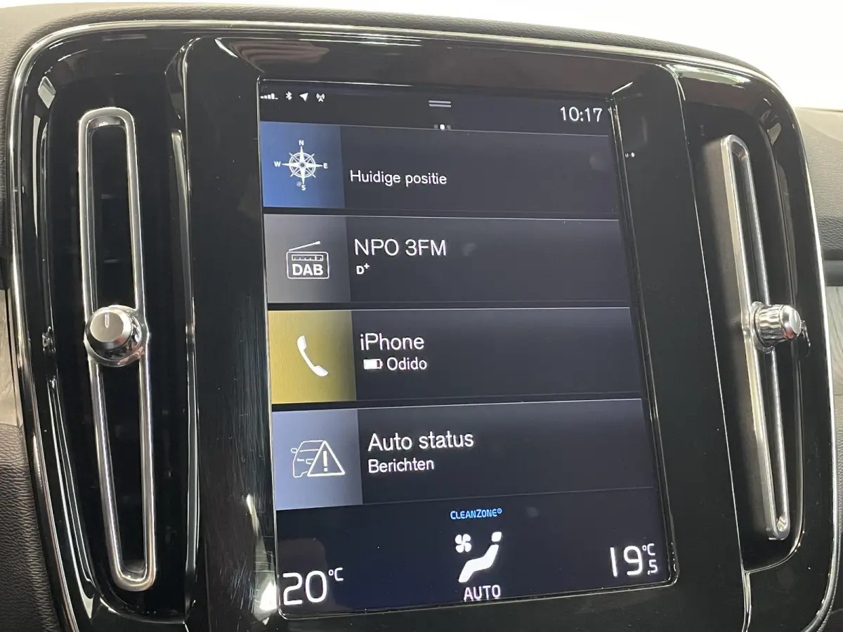 1.5 T5 Inscription Navigatie Apple Carplay Android Auto Camera Parkeersensoren Cruise Control Leder Full LED Stoel- en stuurverwarming Climate Control Lichtmetalen velgen