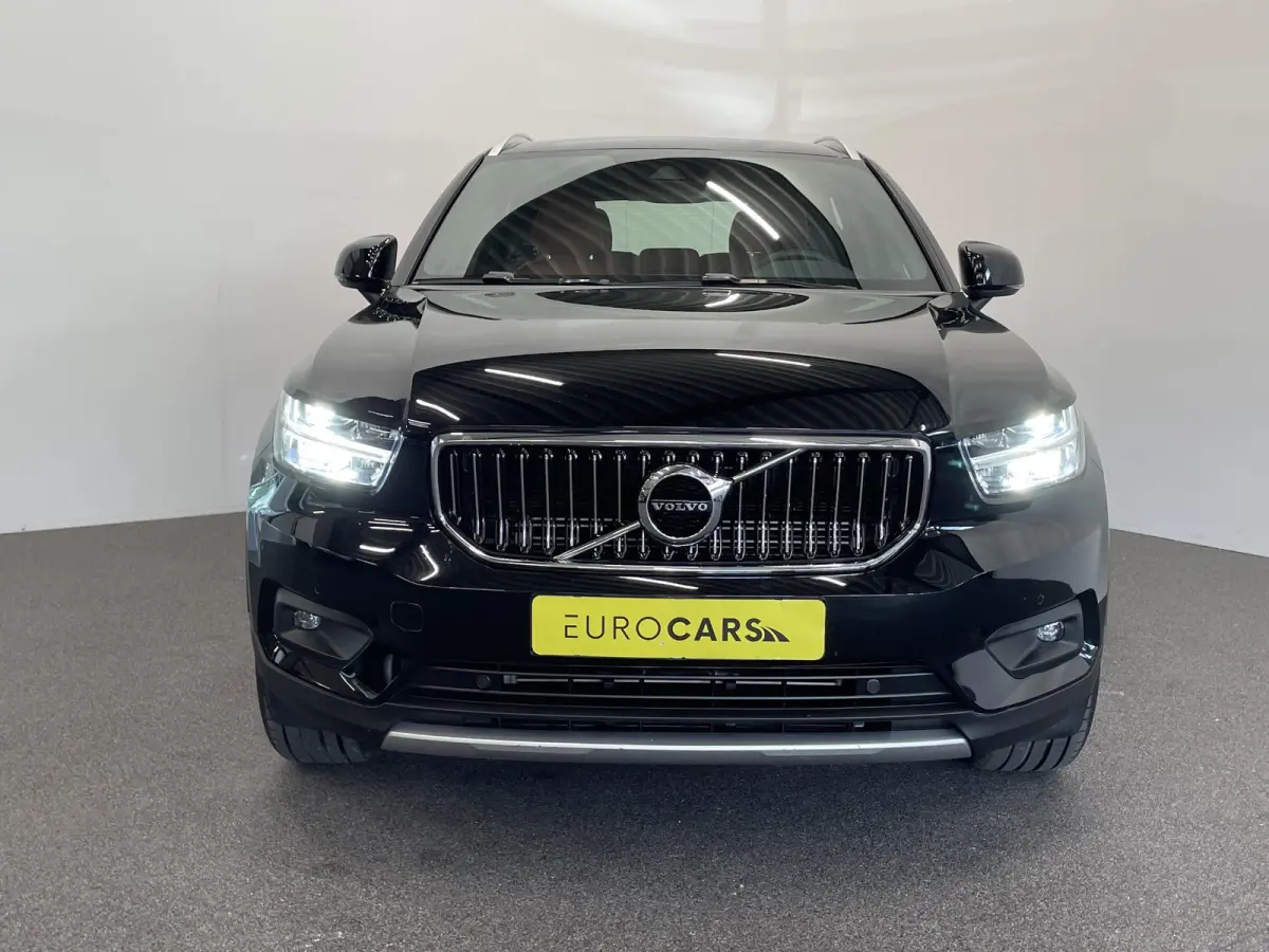 1.5 T5 Inscription Navigatie Apple Carplay Android Auto Camera Parkeersensoren Cruise Control Leder Full LED Stoel- en stuurverwarming Climate Control Lichtmetalen velgen