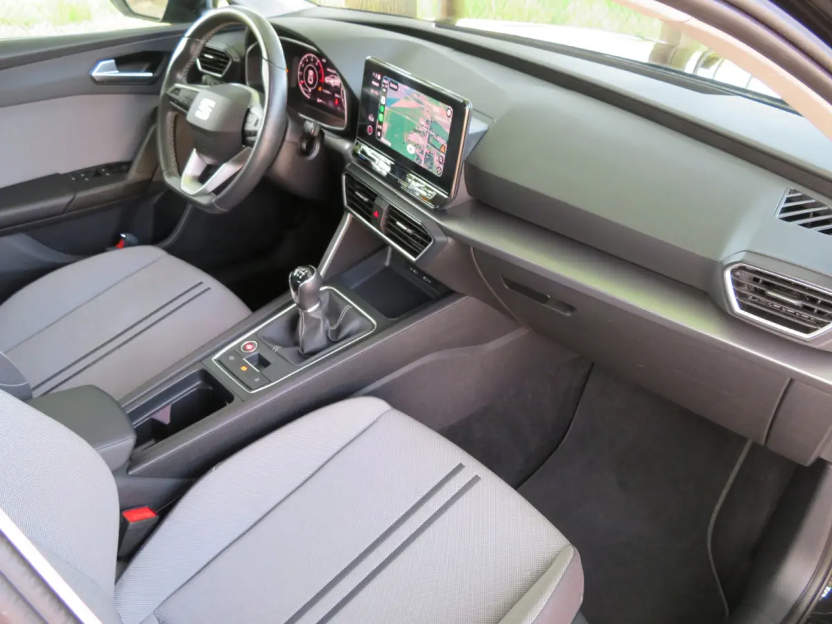 1.0 TSI 110pk Business Intense ADAPT CRUISE-CAMERA-1e EIG.-NL AUTO-