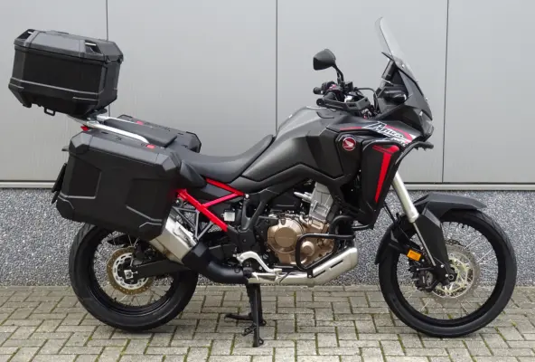 CRF 1100 AFRICA TWIN