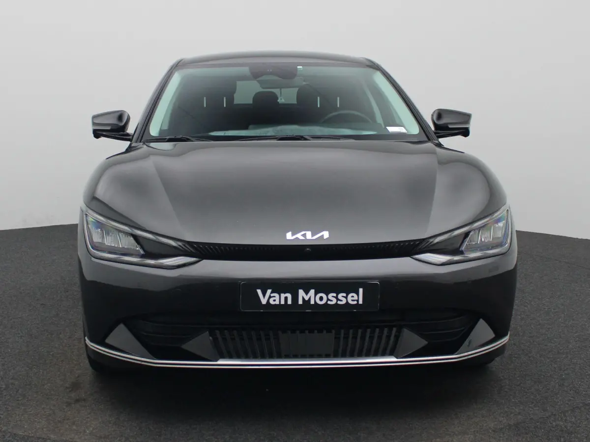 BEV 77,4 kWH Business Plus | Apple Carplay / Android Auto | Stoelverwarming | Stoelventilatie | Stuurverwarming | Achteruitrijcamera |