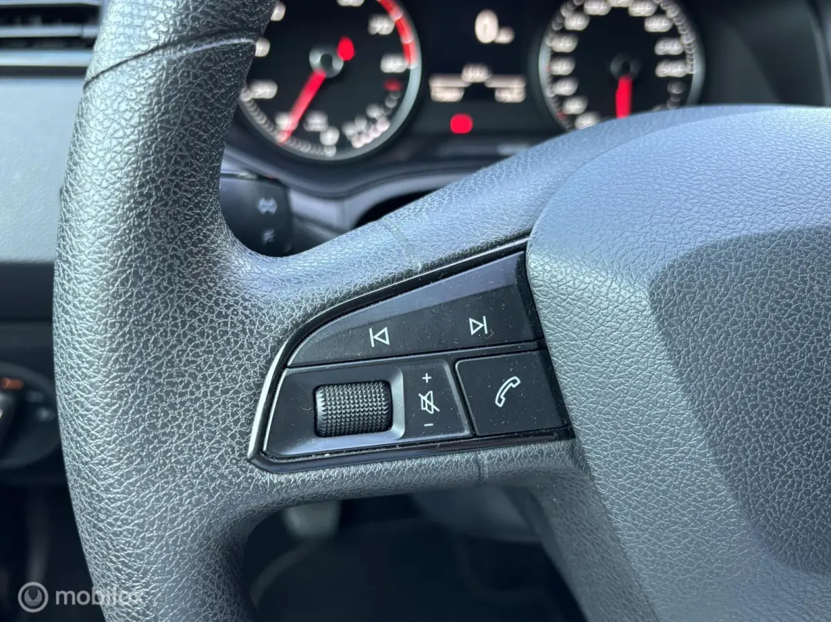 1.0 MPI Reference |LM Velgen | Airco | Trekhaak! |Cruise Control |