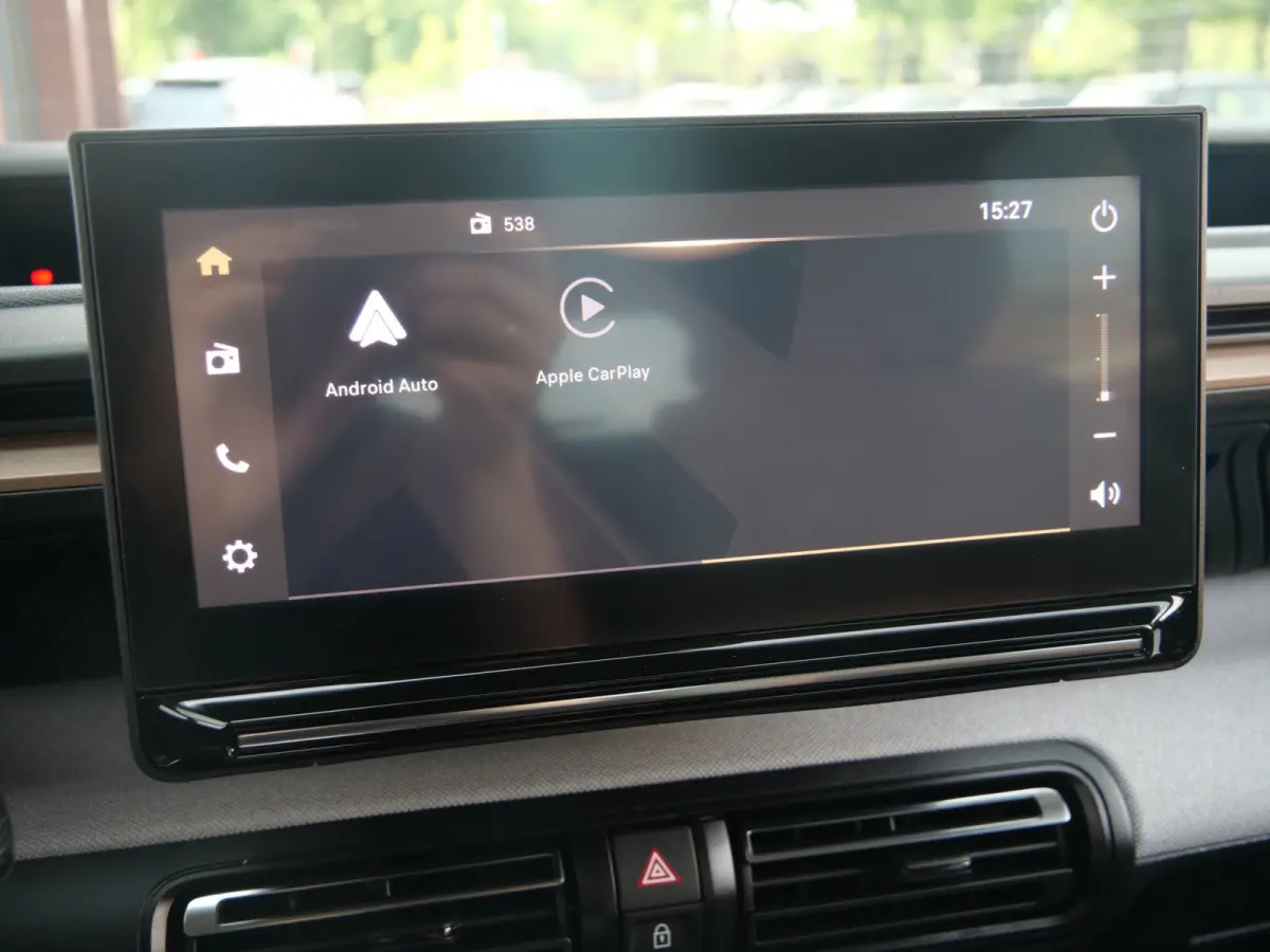 1.2 Hybrid 145pk Plus Automaat Apple Carplay / LED / Camera