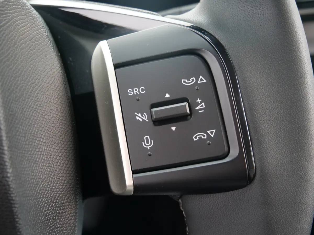 1.2 Hybrid 145pk Plus Automaat Apple Carplay / LED / Camera