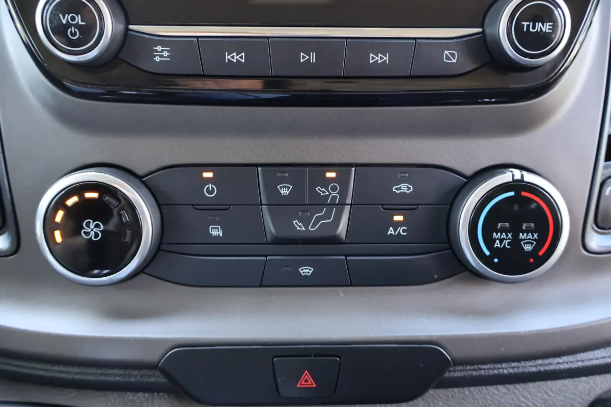 2.0 TDCI 130pk L2 H1 Trend Airco Camera Apple Carplay