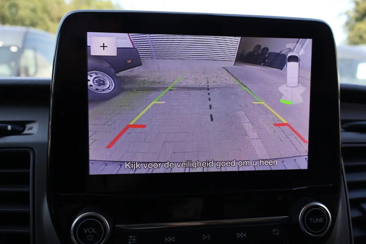 2.0 TDCI 130pk L2 H1 Trend Airco Camera Apple Carplay