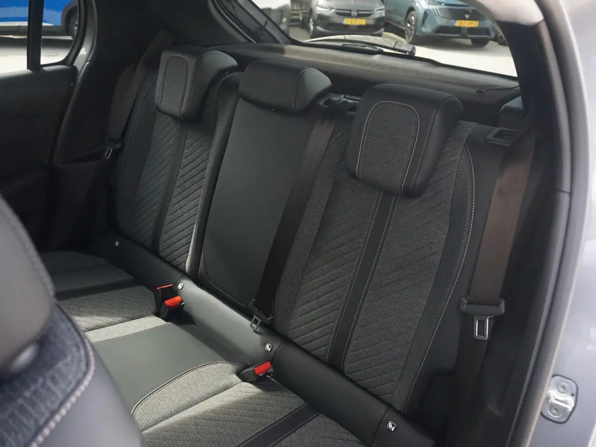 EV Allure Avantage 51 kWh SOH 97% | CARPLAY | PARKEERSENSOREN | E.C.C. |