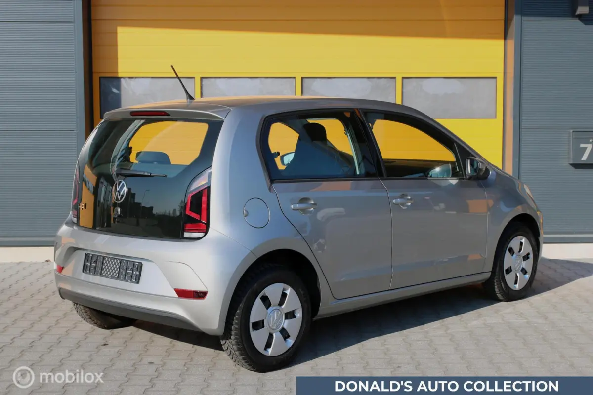Up! 1.0 MPI | 05-2022 | Airco | Bluetooth