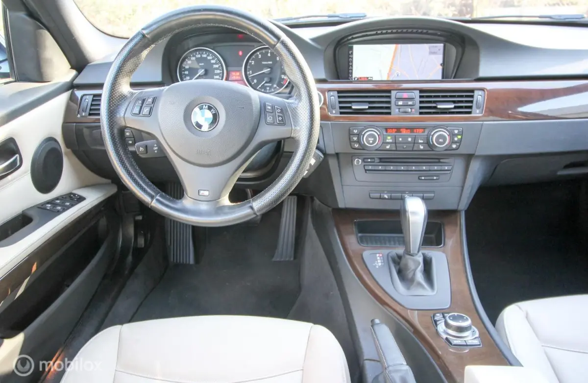 330xi Bus.Line M Sport E91 LCI 272pk Voll.Historie Leer Xenon