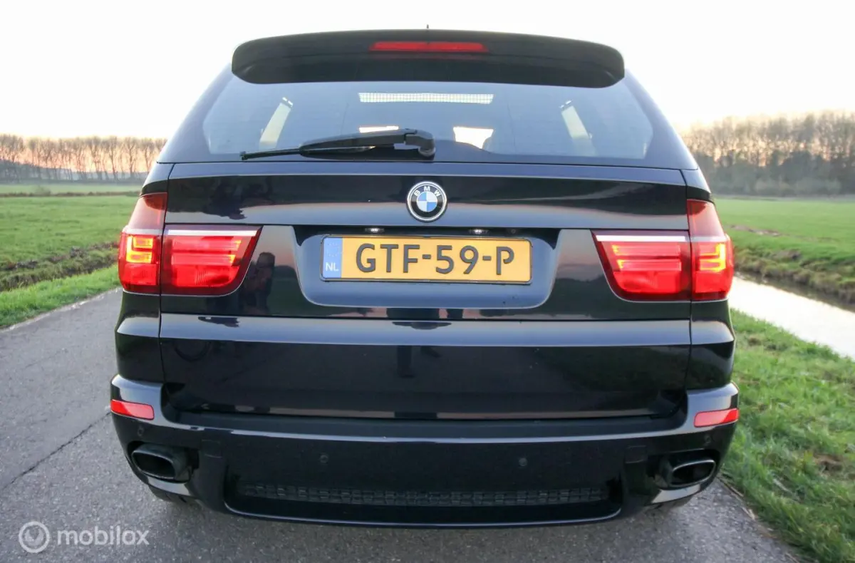 3.5i HighExe. M-sport E70 LCI Merino leer Panoramadak Historie