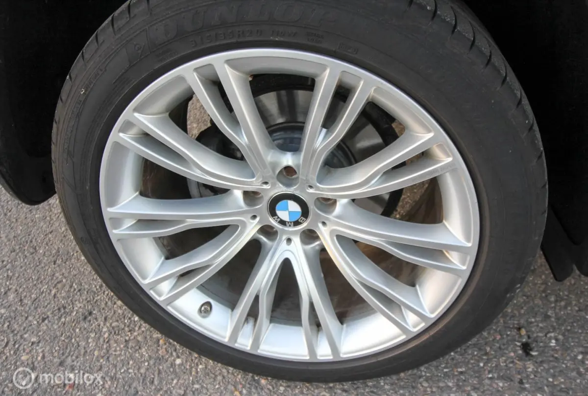 3.5i HighExe. M-sport E70 LCI Merino leer Panoramadak Historie