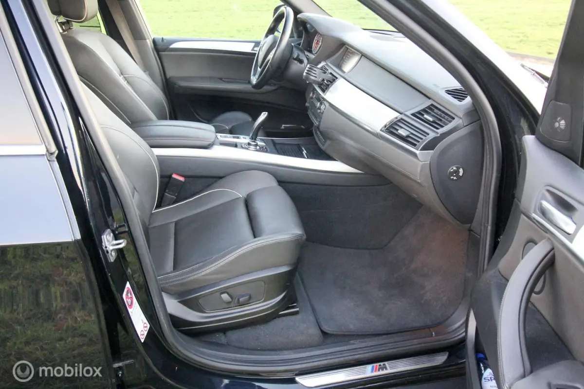 3.5i HighExe. M-sport E70 LCI Merino leer Panoramadak Historie