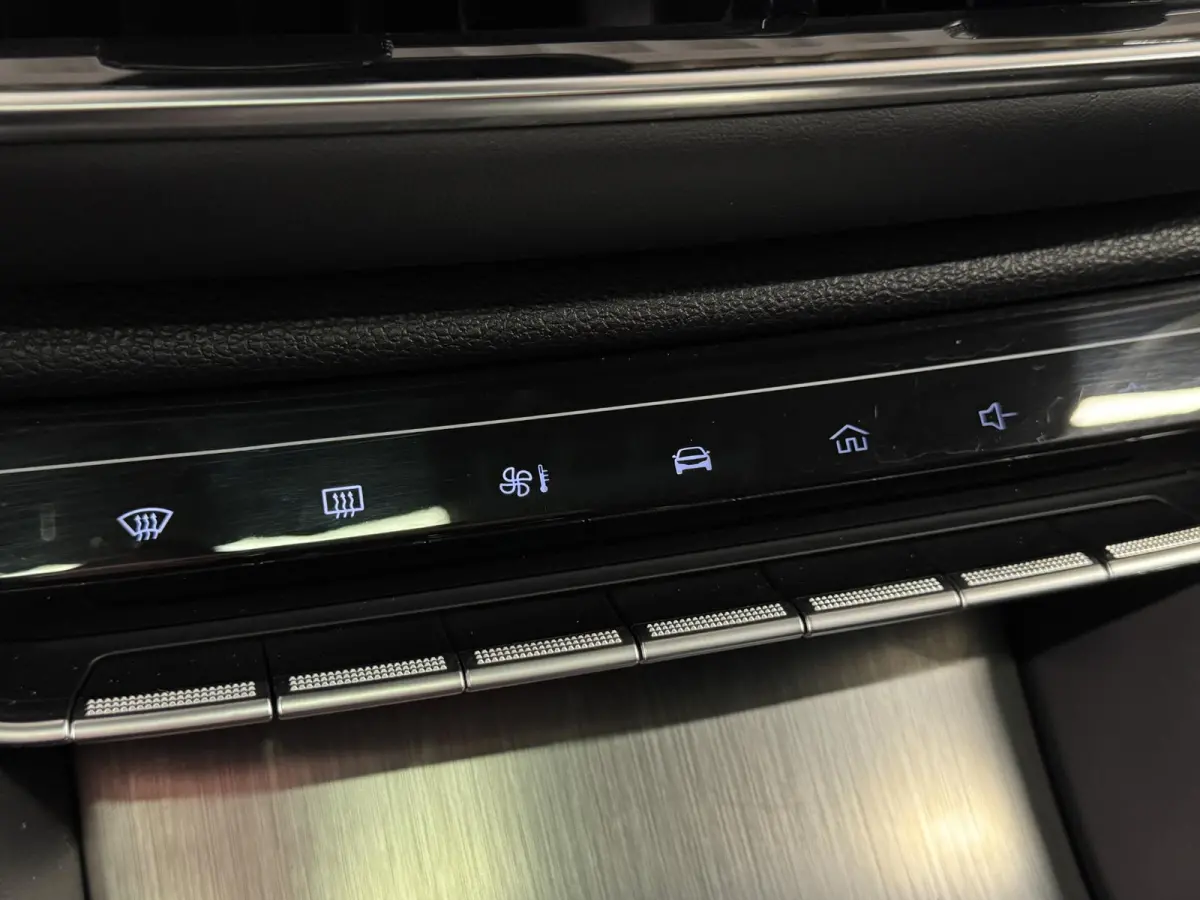 1.5 TGDI Luxury | Automaat | 360 Camera | Navi | Carplay | Pano | elektrische achterklep | ( Vestiging - Nieuwegein )