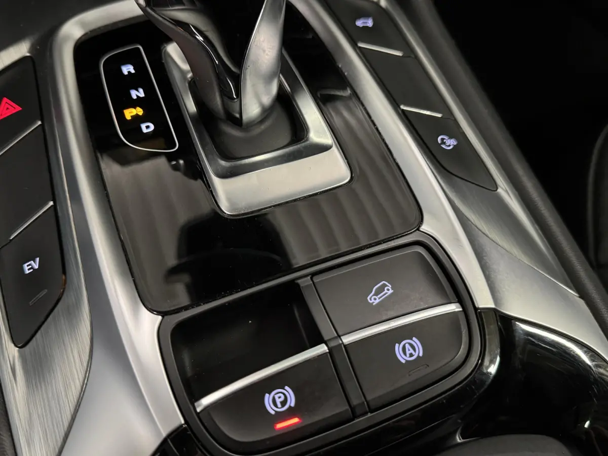 1.5 TGDI Luxury | Automaat | 360 Camera | Navi | Carplay | Pano | elektrische achterklep | ( Vestiging - Nieuwegein )