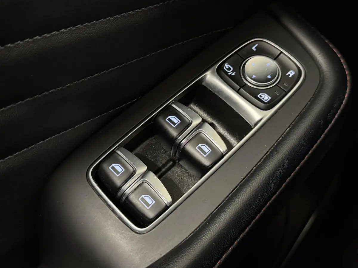 1.5 TGDI Luxury | Automaat | 360 Camera | Navi | Carplay | Pano | elektrische achterklep | ( Vestiging - Nieuwegein )