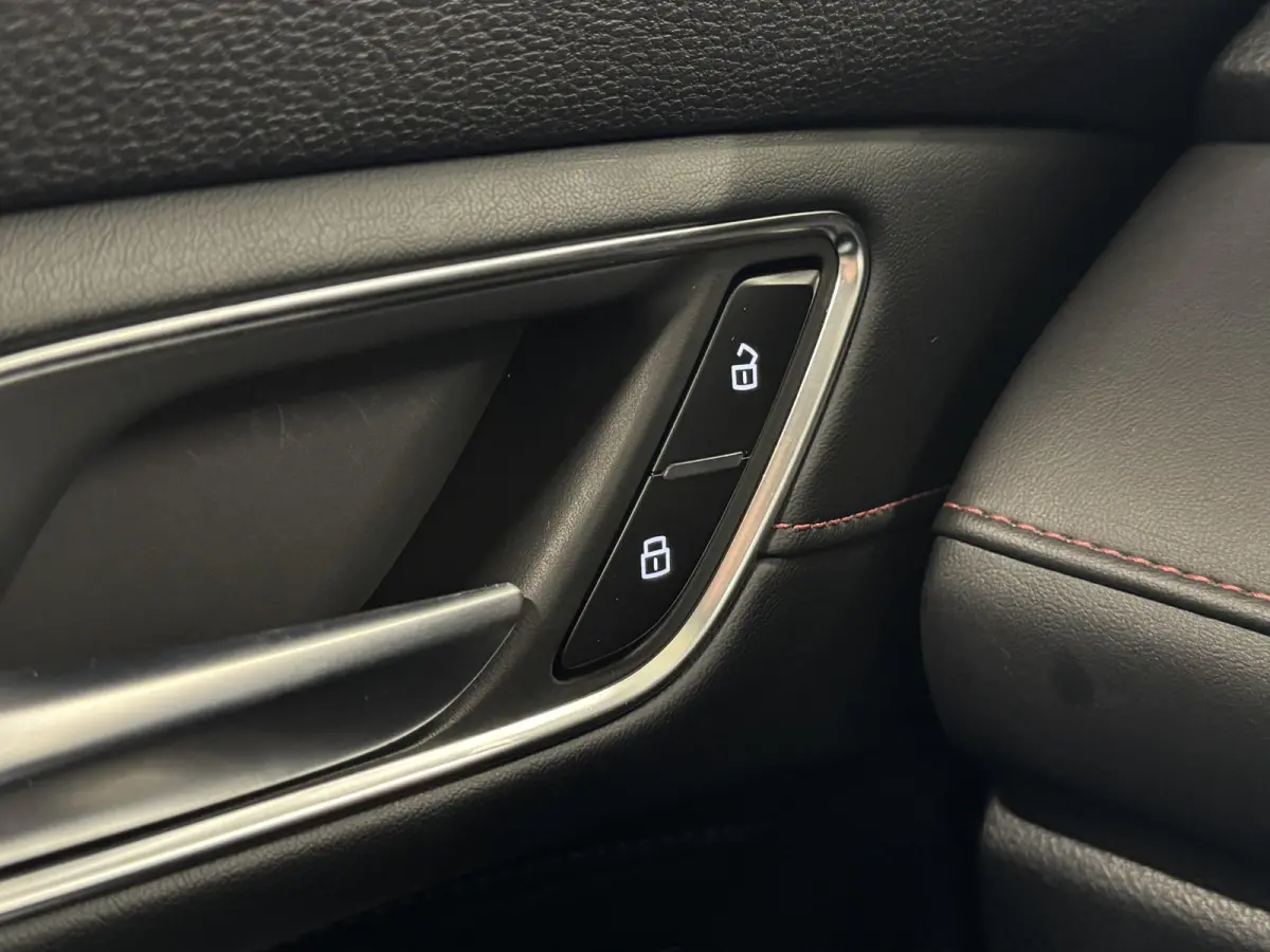 1.5 TGDI Luxury | Automaat | 360 Camera | Navi | Carplay | Pano | elektrische achterklep | ( Vestiging - Nieuwegein )