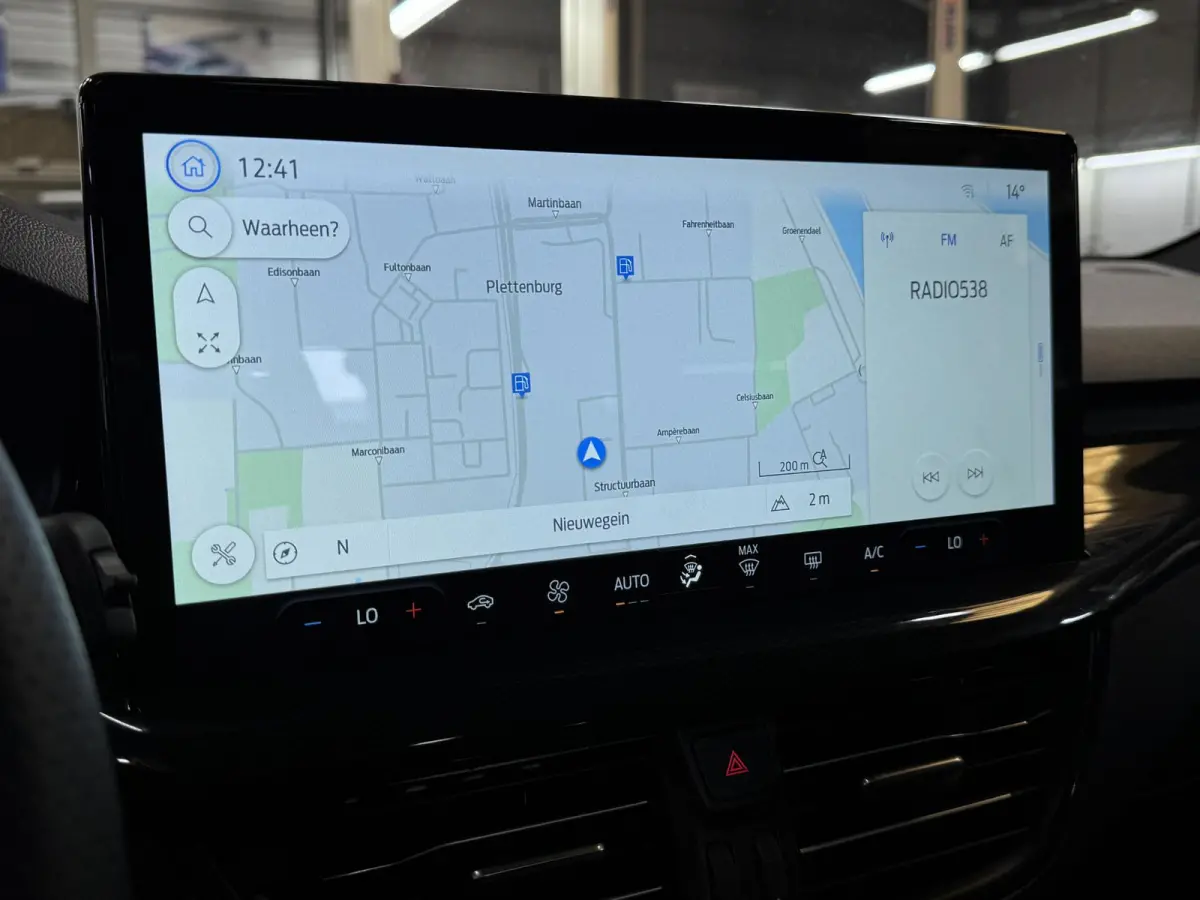 1.0 EcoBoost MildHybrid ST Line | ACC | Camera | Navi | Carplay | Clima | PDC voor + achter | Lm velgen | ( Vestiging - Vianen, 0347-371248 )