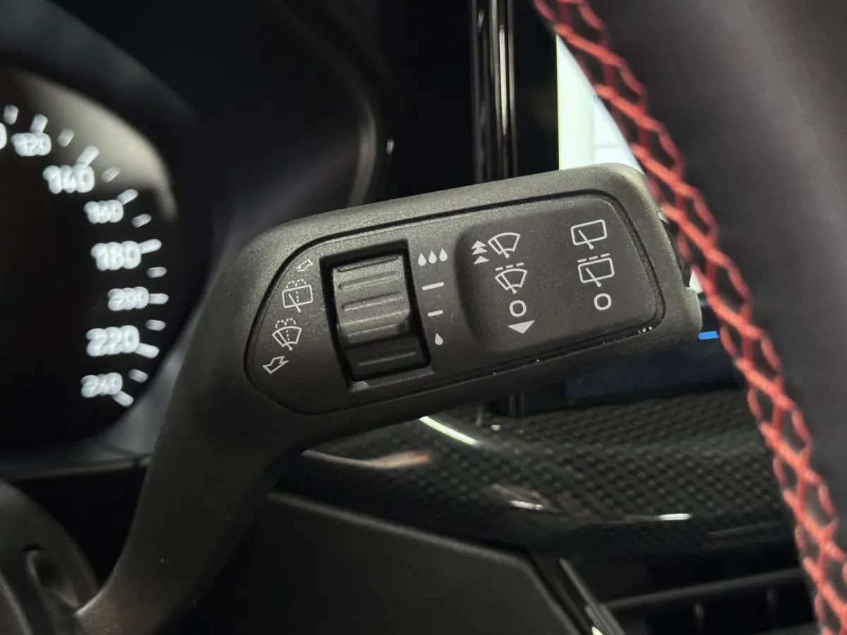 1.0 EcoBoost MildHybrid ST Line | ACC | Camera | Navi | Carplay | Clima | PDC voor + achter | Lm velgen | ( Vestiging - Vianen, 0347-371248 )