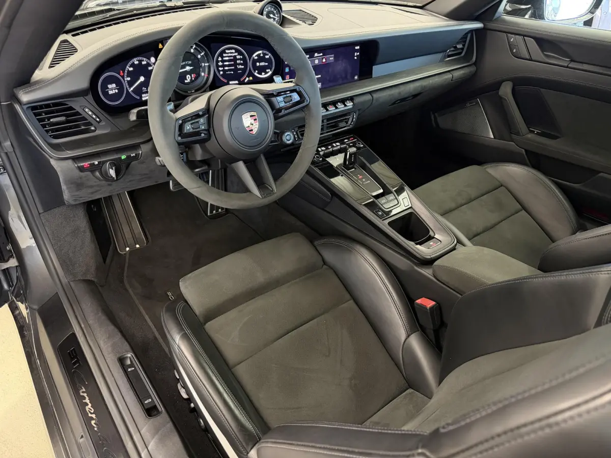 3.0 Carrera 4 GTS | Burmester | Lift | Sportchrono | Matrix-LED | 360 | Memory | Sport-Design ( Vestiging - Nieuwegein )