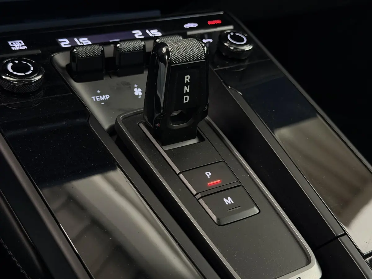 3.0 Carrera 4 GTS | Burmester | Lift | Sportchrono | Matrix-LED | 360 | Memory | Sport-Design ( Vestiging - Nieuwegein )