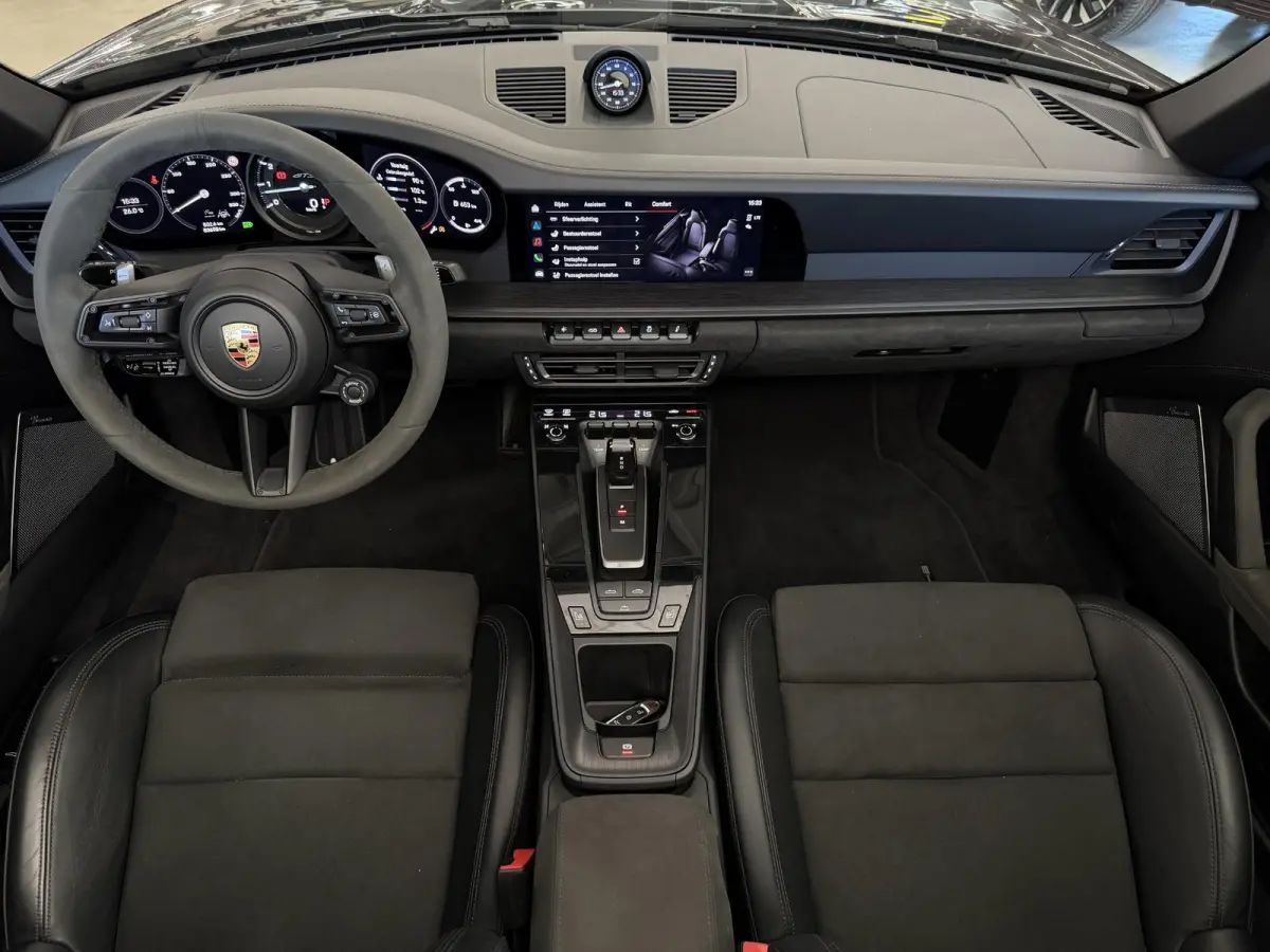 3.0 Carrera 4 GTS | Burmester | Lift | Sportchrono | Matrix-LED | 360 | Memory | Sport-Design ( Vestiging - Nieuwegein )