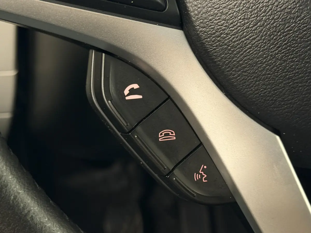 1.2 Smart Hybride Stijl Intro | Cruise | Navi | Carplay | Clima | Camera | Stoelverw. ( Hofplein Vianen- Tel 0347-371248 )