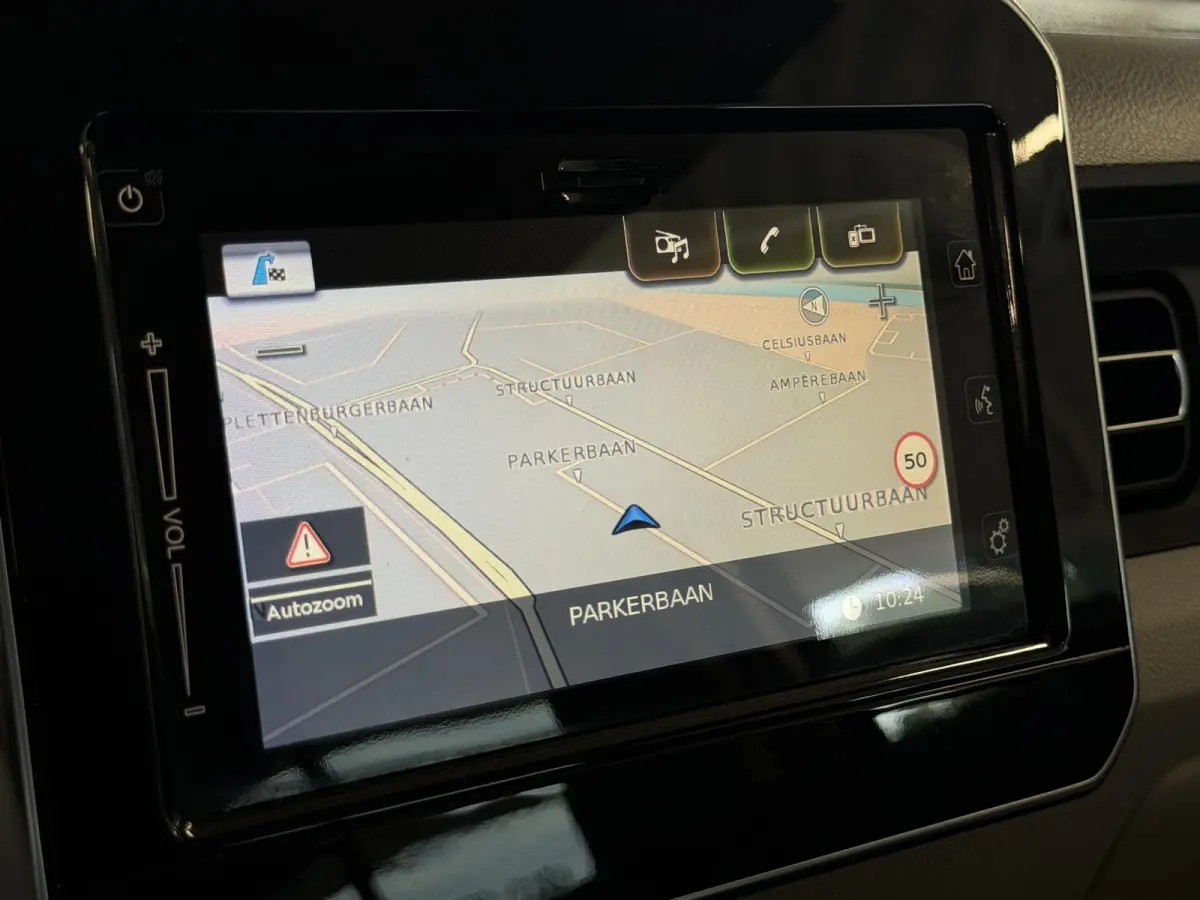 1.2 Smart Hybride Stijl Intro | Cruise | Navi | Carplay | Clima | Camera | Stoelverw. ( Hofplein Vianen- Tel 0347-371248 )