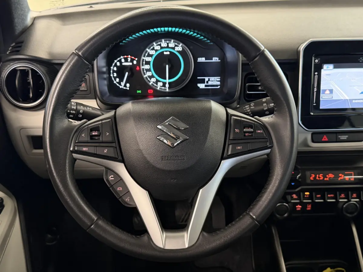 1.2 Smart Hybride Stijl Intro | Cruise | Navi | Carplay | Clima | Camera | Stoelverw. ( Hofplein Vianen- Tel 0347-371248 )