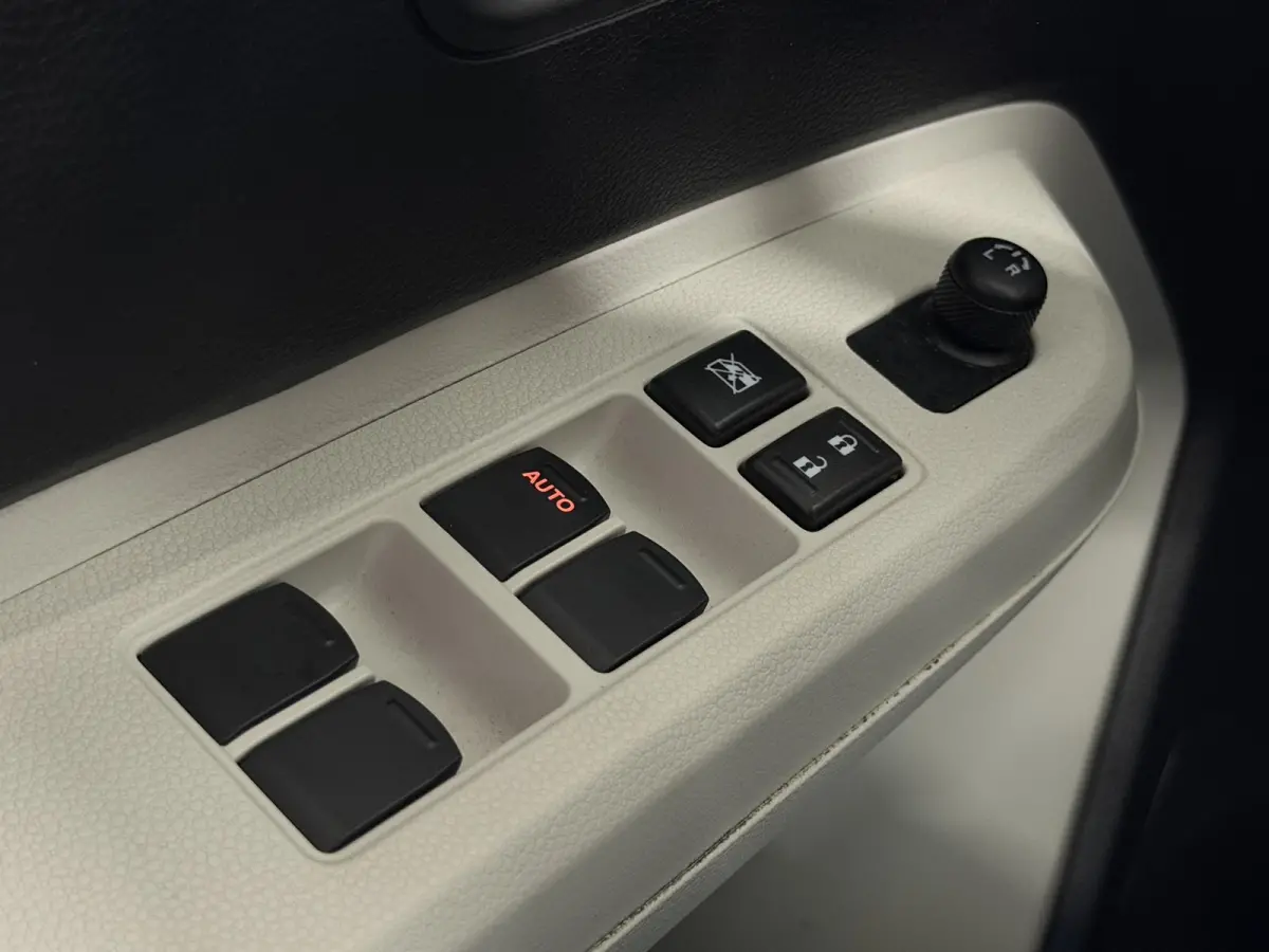 1.2 Smart Hybride Stijl Intro | Cruise | Navi | Carplay | Clima | Camera | Stoelverw. ( Hofplein Vianen- Tel 0347-371248 )