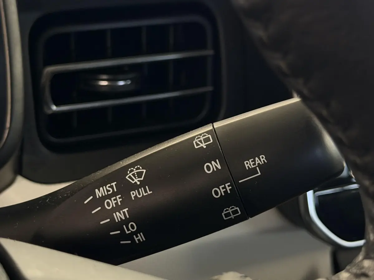 1.2 Smart Hybride Stijl Intro | Cruise | Navi | Carplay | Clima | Camera | Stoelverw. ( Hofplein Vianen- Tel 0347-371248 )