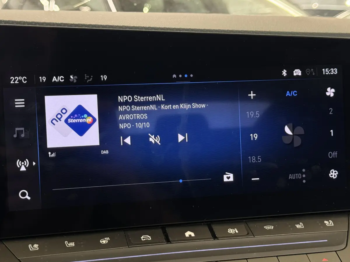 1.2 Turbo Ultimate | Panodak|  Navigatie | Airco-Ecc | Camera |Carplay | Stoelen-pakket |  | Dodehoek detectie | LM velgen | ( Vestiging - Vianen )