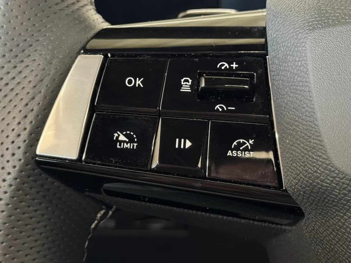 1.2 Turbo Ultimate | Panodak|  Navigatie | Airco-Ecc | Camera |Carplay | Stoelen-pakket |  | Dodehoek detectie | LM velgen | ( Vestiging - Vianen )