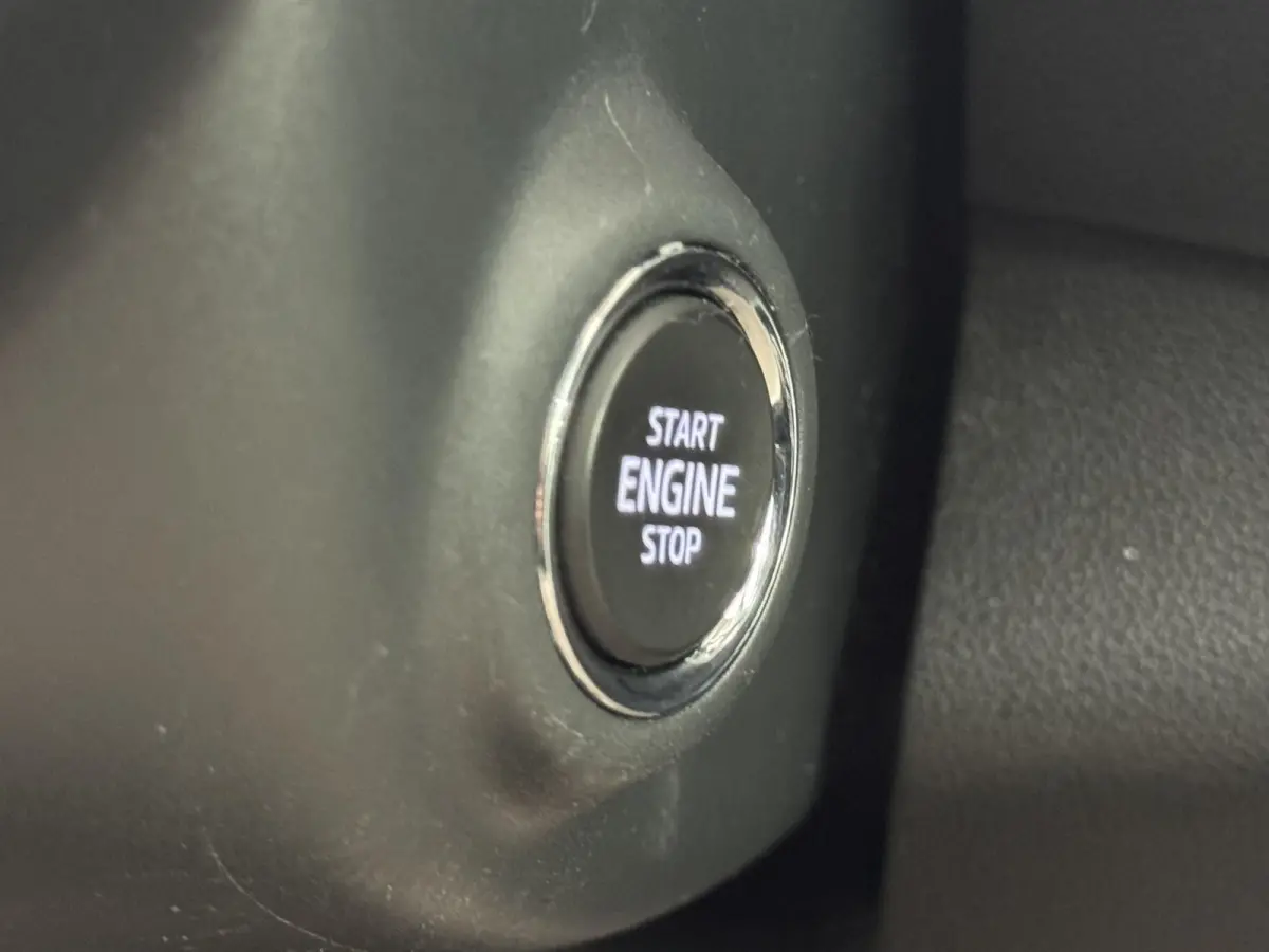 1.0 TSI Ambition | Automaat | Camera | Navi | Cruise | Clima | Elektrische achterklep | ( Vestiging - Nieuwegein )