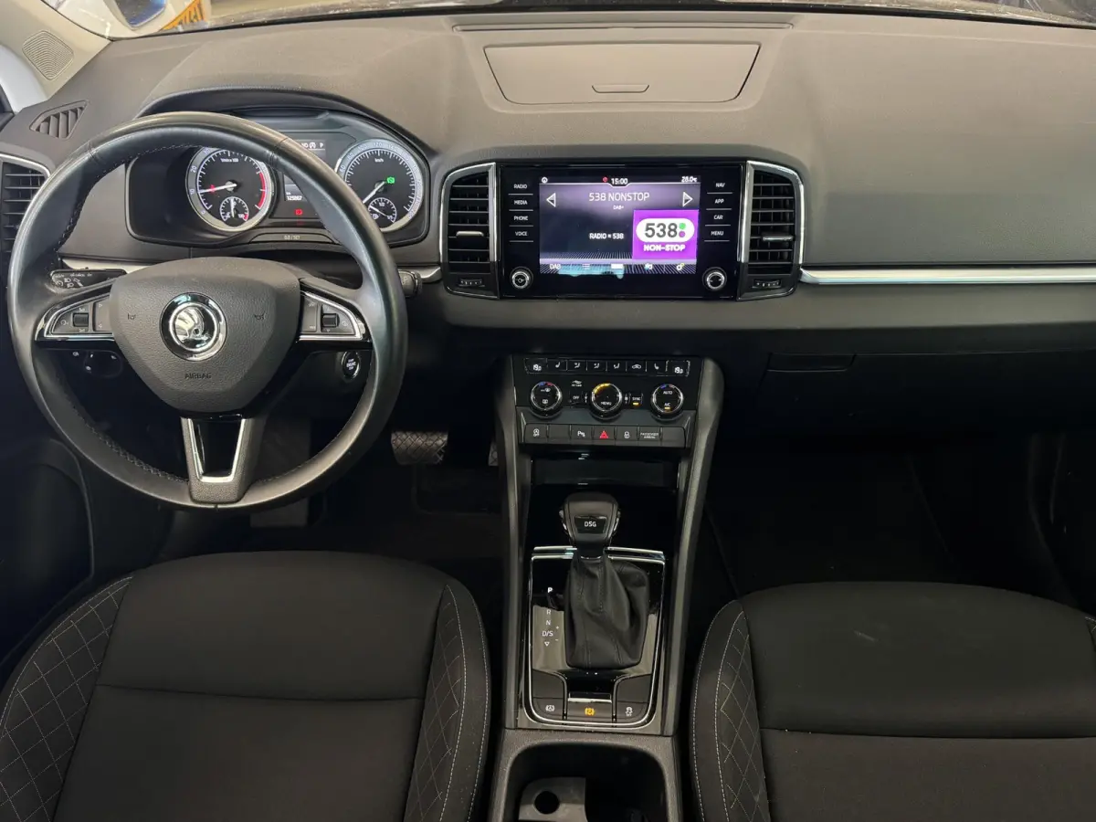 1.0 TSI Ambition | Automaat | Camera | Navi | Cruise | Clima | Elektrische achterklep | ( Vestiging - Nieuwegein )