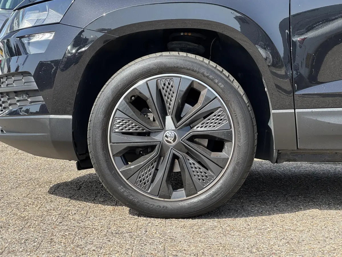 1.0 TSI Ambition | Automaat | Camera | Navi | Cruise | Clima | Elektrische achterklep | ( Vestiging - Nieuwegein )