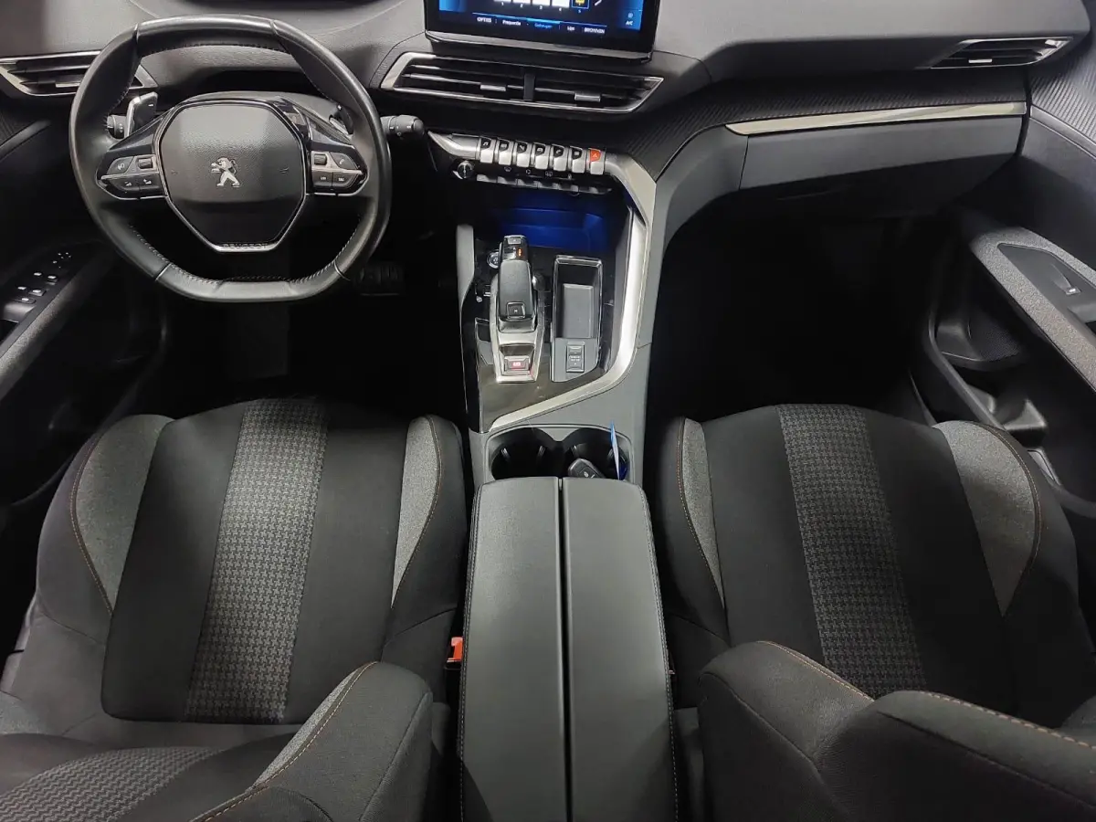 1.2 PureTech Active | Nieuwe APK! | 131PK | Automaat | Navigatie | LM-Velgen | Airco-Ecc | Camera+PDC | LED ( Vestiging -Vianen )