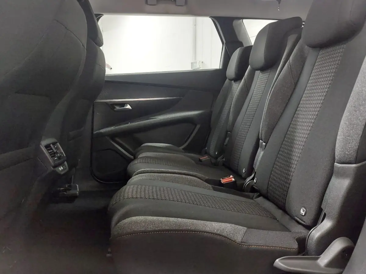 1.2 PureTech Active | Nieuwe APK! | 131PK | Automaat | Navigatie | LM-Velgen | Airco-Ecc | Camera+PDC | LED ( Vestiging -Vianen )