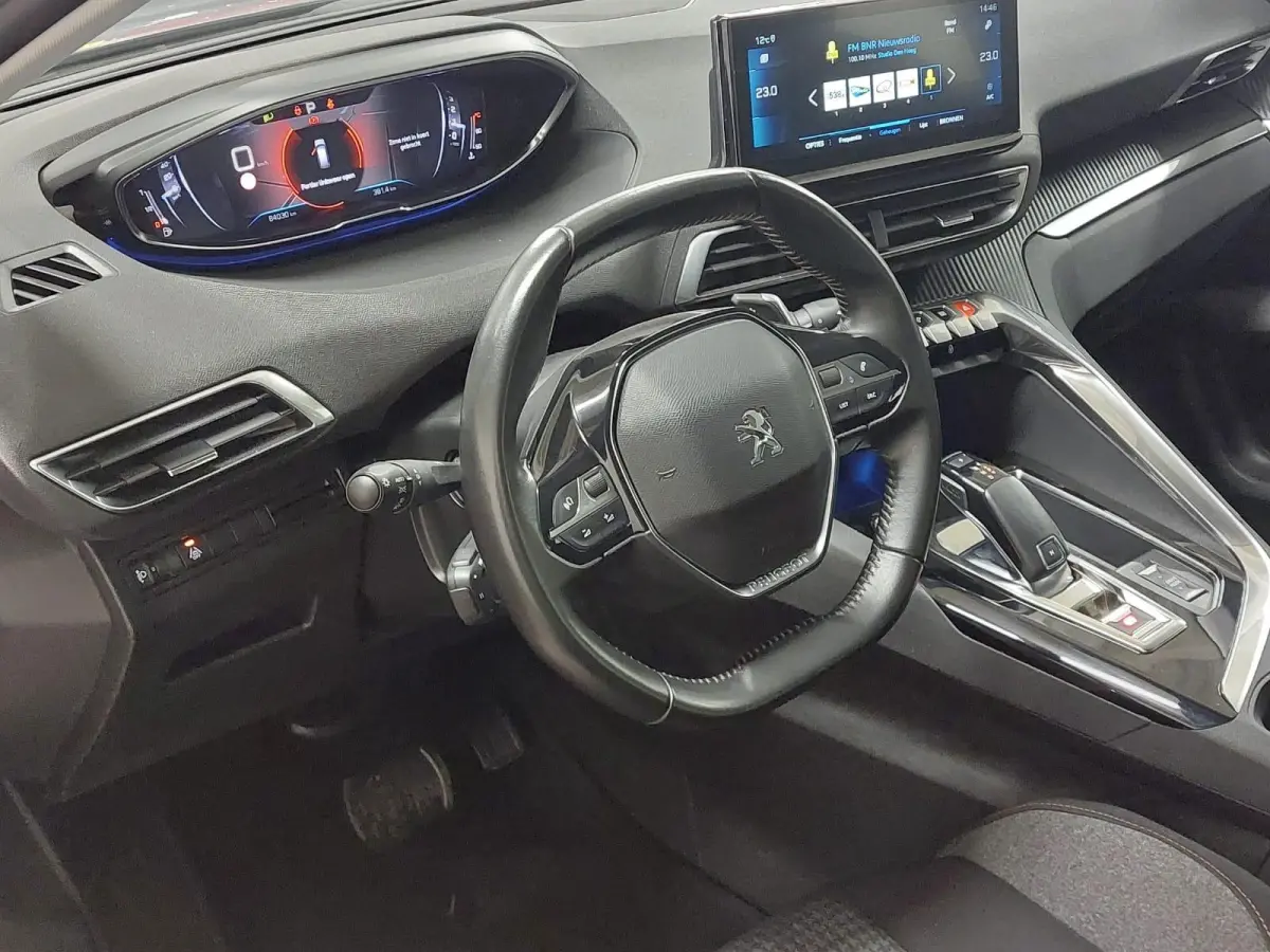 1.2 PureTech Active | Nieuwe APK! | 131PK | Automaat | Navigatie | LM-Velgen | Airco-Ecc | Camera+PDC | LED ( Vestiging -Vianen )