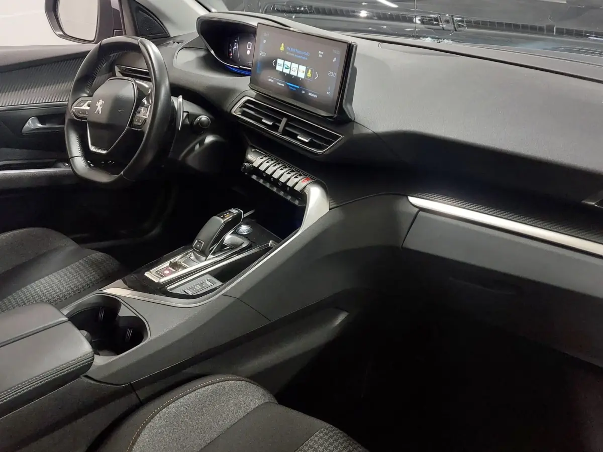1.2 PureTech Active | Nieuwe APK! | 131PK | Automaat | Navigatie | LM-Velgen | Airco-Ecc | Camera+PDC | LED ( Vestiging -Vianen )